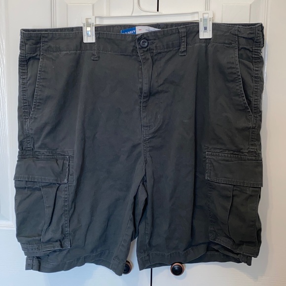 Men’s shorts - Picture 1 of 3